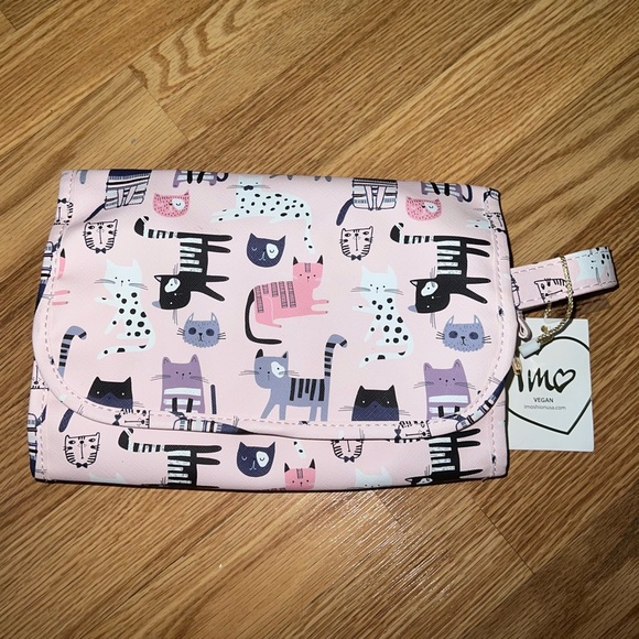 Imoshion Handbags - NEW Imo Vegan Pink Kittens Travel Bag